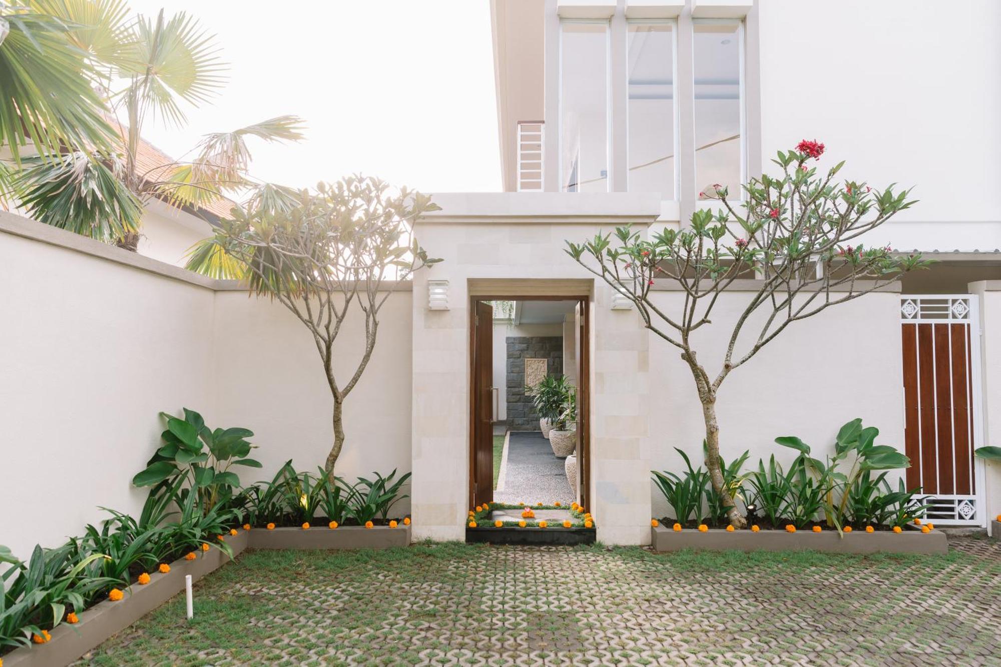Kubu Benoa Guest House Nusa Dua  Eksteriør billede